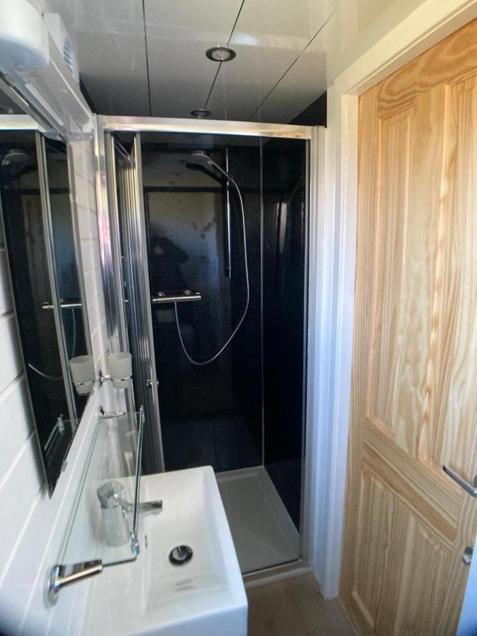 הוילה Coldingham The Cedar Tiny House מראה חיצוני תמונה